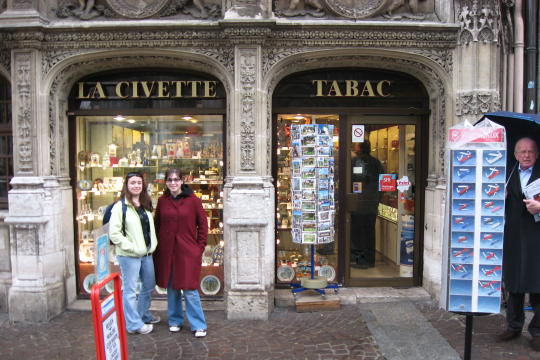 Tobacco shop in Rouen