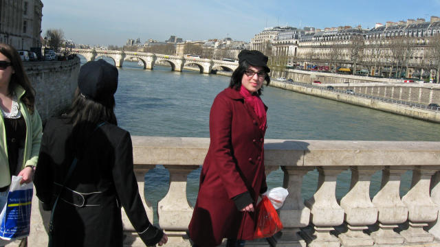 Walking to Louvre in Paris